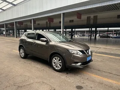 Nissan Qashqai 2016, 145000 км, за 32800 CNY