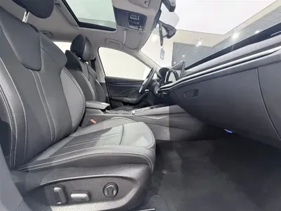 Skoda Octavia 2022, 41000 км, за 129800 CNY - фото 8