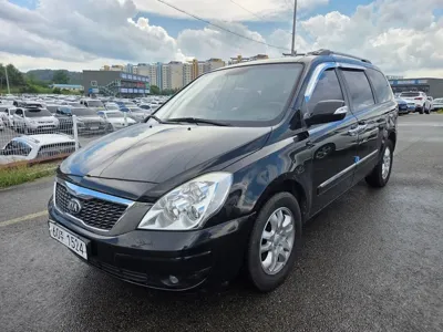 Kia Canival · 2013 год