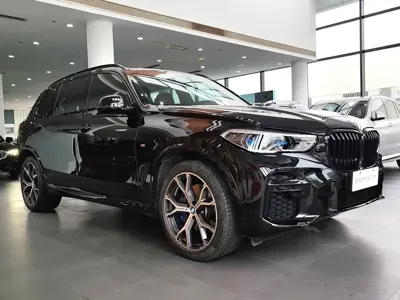 BMW X5 2023, 26000 км, за 419799 CNY