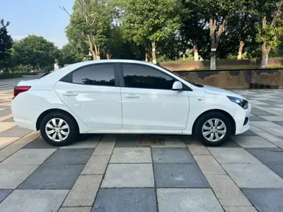 Hyundai Verna 2020, 80000 км, за 26300 CNY - фото 11