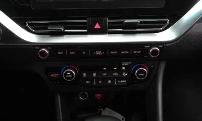 Kia Niro 2020, 67468 км, за 17200000 KRW - фото 17