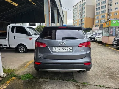 Hyundai Santafe 2015, 145911 км, за 9500000 KRW