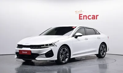 Kia K5 · 2023 год