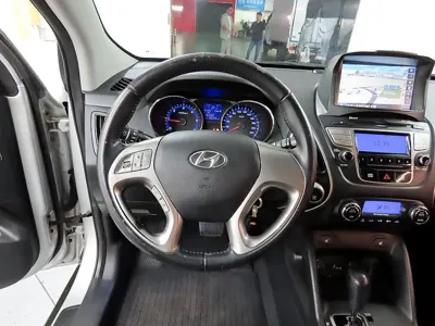 Hyundai Tucson 2011, 118652 км, за 3400000 KRW - фото 9