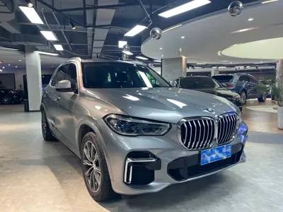 BMW X5 2022, 72000 км, за 279800 CNY