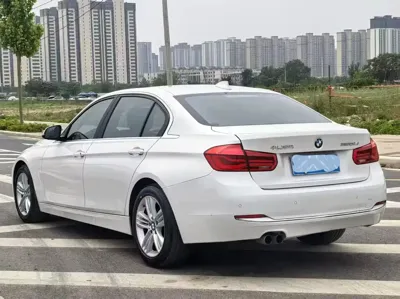 BMW 3 Series 2017, 100000 км, за 63000 CNY - фото 9