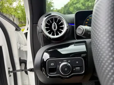 Mercedes-Benz A-Class 2019, 46000 км, за 88000 CNY - фото 22