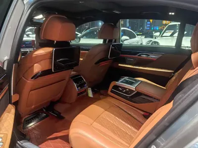 BMW 7 Series 2019, 97000 км, за 288000 CNY - фото 6