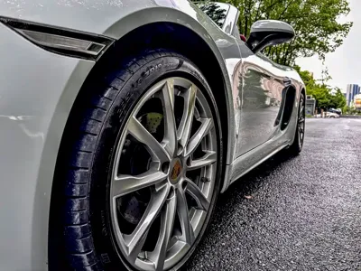 Porsche 718 2022, 13000 км, за 425000 CNY - фото 6