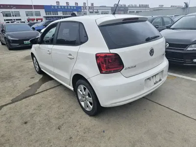 Volkswagen Polo 2013, 80000 км, за 17500 CNY - фото 6