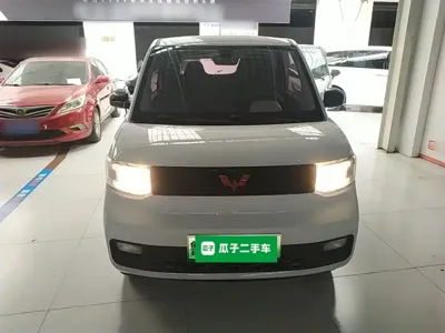 Wuling MINIEV 2022, 41900 км, за 16400 CNY - фото 3
