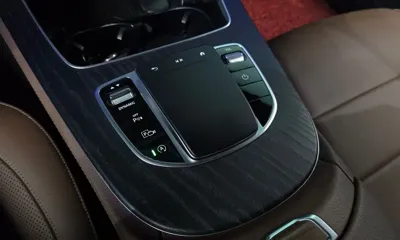 Mercedes-Benz E-Class 2021, 58147 км, за 38800000 KRW - фото 31