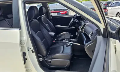 KG_Mobility_Ssangyong TIBOLI 2015, 143296 км, за 5300000 KRW - фото 26