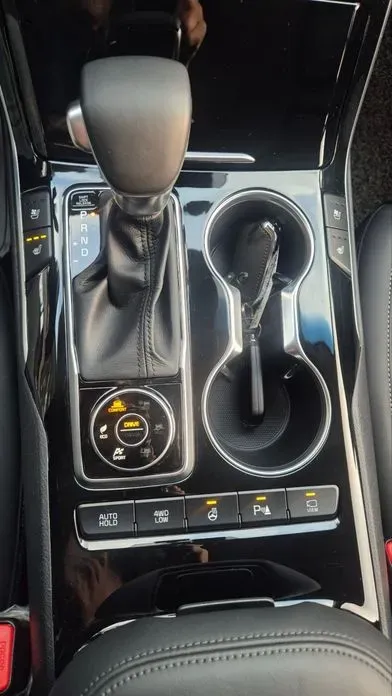 Kia Mohave 2021, 30170 км, за 38000000 KRW - фото 9