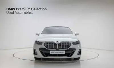 BMW 5-Series 2025, 8238 км, за 60000000 KRW