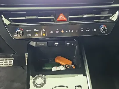Kia Niro 2022, 38567 км, за 27500000 KRW - фото 10