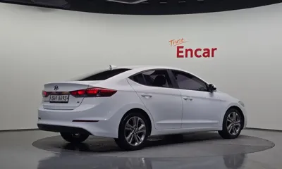 Hyundai Avante 2018, 128527 км, за 7500000 KRW
