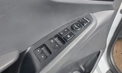 Hyundai Ioniq 2018, 121079 км, за 12800000 KRW - фото 12