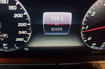 Mercedes-Benz E-Class 2019, 82000 км, за 178861.37 CNY - фото 12