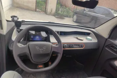 Wuling Hongguang MINIEV 2022, 48500 км, за 27715.32 CNY - фото 9