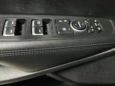 Kia Sorento 2015, 79598 км, за 13000000 KRW - фото 13