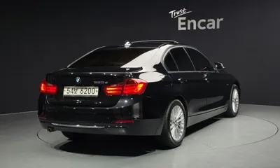 BMW 3-Series 2015, 54748 км, за 10900000 KRW