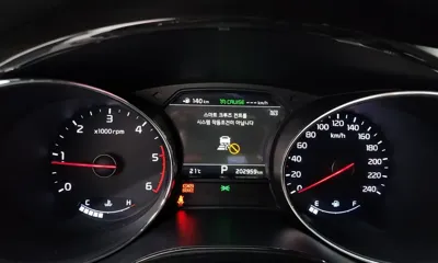 Kia Canival 2019, 202959 км, за 11400000 KRW - фото 8