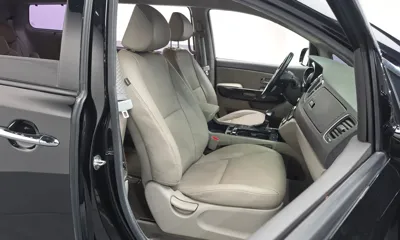Kia Canival 2017, 62413 км, за 11500000 KRW - фото 12