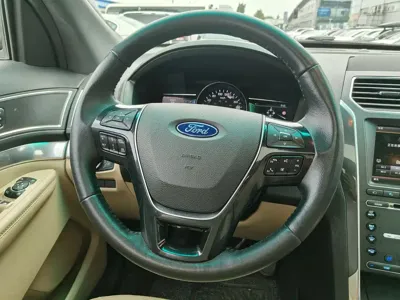 Ford Explorer (Import) 2016, 70000 км, за 96800 CNY - фото 7