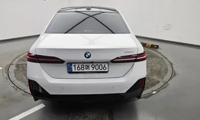 BMW 5-Series 2025, 15287 км, за 59000000 KRW - фото 4