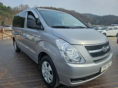 Hyundai Starex 2016, 201634 км, за 8000000 KRW