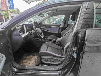 Volkswagen Lamando 2023, 49900 км, за 106800 CNY - фото 9
