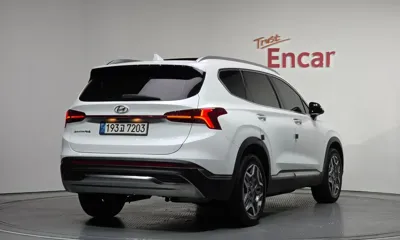 Hyundai Santafe 2023, 61408 км, за 30000000 KRW