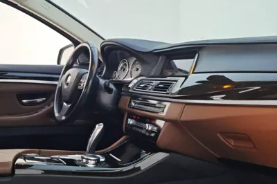 BMW 5 Series 2014, 139000 км, за 110501.38 CNY - фото 36