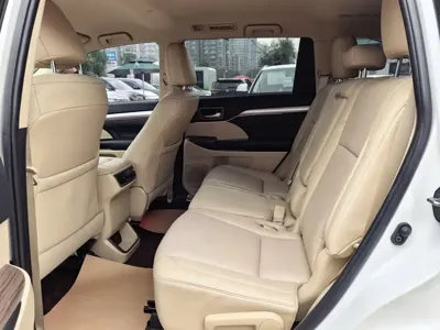 Toyota Highlander 2020, 60000 км, за 138800 CNY - фото 10
