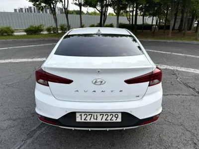 Hyundai Avante 2019, 187625 км, за 9300000 KRW - фото 4