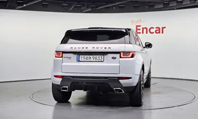 Land Rover Range Rover Evoque 2017, 201732 км, за 10490000 KRW