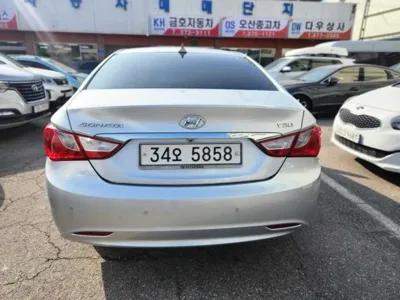 Hyundai Sonata 2012, 193160 км, за 3300000 KRW - фото 4