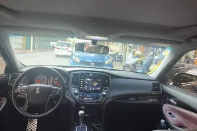 Toyota Crown 2017, 122500 км, за 99148.38 CNY - фото 18