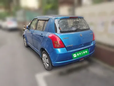 Suzuki Swift 2009, 111100 км, за 15839.21 CNY
