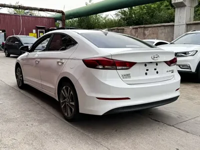 Hyundai Elantra 2016, 110000 км, за 29800 CNY - фото 7