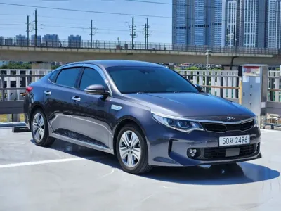 Kia K5 · 2018 год