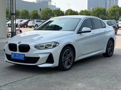 BMW 1 Series 2021, 23000 км, за 89000 CNY