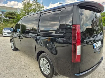 Hyundai Staria 2023, 6624 км, за 26000000 KRW