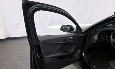 BMW 1-Series 2024, 28861 км, за 24900000 KRW - фото 24