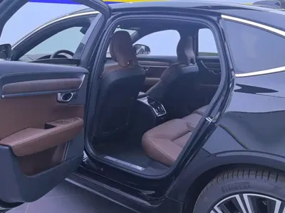 Volvo S90 2024, 8600 км, за 228800 CNY - фото 11