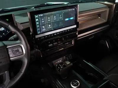 GMC Hummer EV 2025, 5350 км, за 189000000 KRW - фото 13