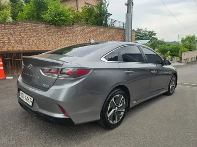 Hyundai Sonata 2018, 95229 км, за 12300000 KRW - фото 2