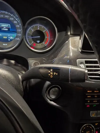 Mercedes-Benz CLS-Class 2015, 170000 км, за 12000000 KRW - фото 12